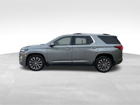 Used 2023 Chevrolet Traverse Premier image 4