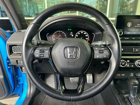 Used 2023 Honda Civic Sport image 21