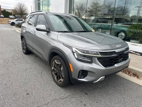 Used 2024 Kia Seltos SX image 2