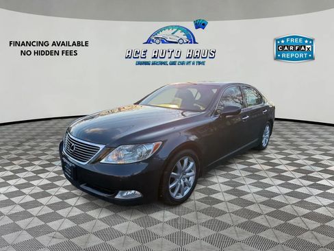 Used 2008 Lexus LS 460 w/ Comfort Pkg image 3