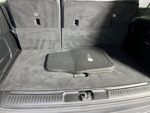 Used 2022 Jeep Wagoneer Series III w/ Flexible Seating Group AWD/4WD image 27