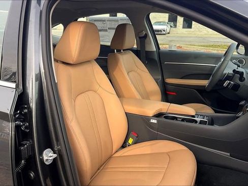 New 2026 Hyundai Sonata Limited image 30