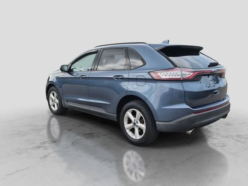 Used 2018 Ford Edge SE FWD image 6