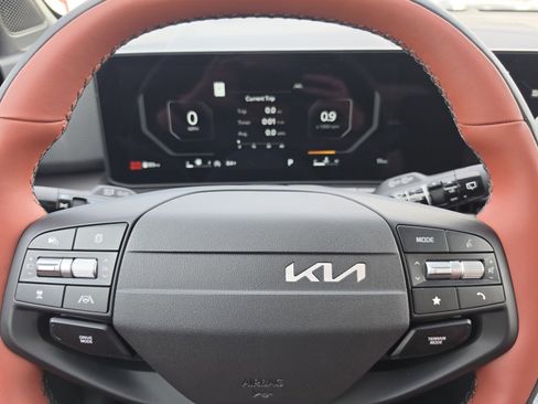 New 2026 Kia Sportage SX AWD/4WD image 14