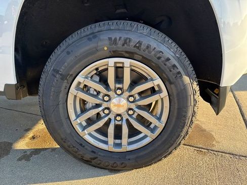 New 2026 Chevrolet Colorado LT w/ Advanced Trailering Package image 9