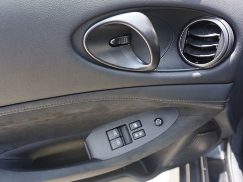 Used 2024 Nissan Z Performance w/ Floor Mat Package RWD image 4