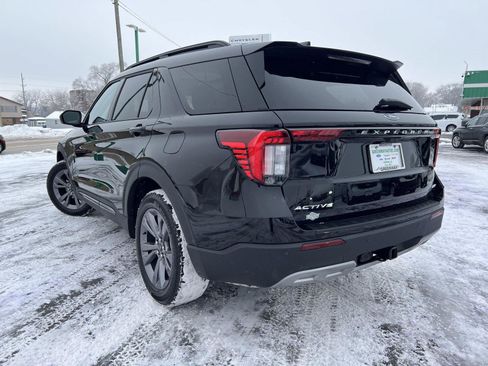 New 2026 Ford Explorer Active w/ Active Comfort Package image 9