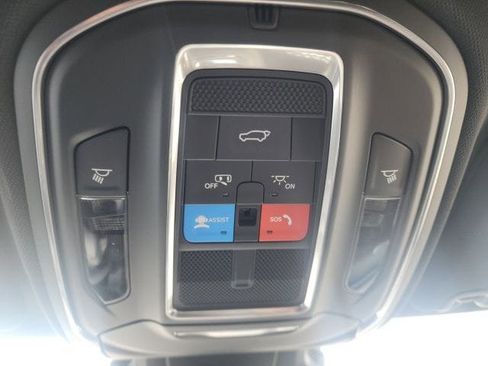 New 2026 Jeep Cherokee Limited AWD/4WD image 8
