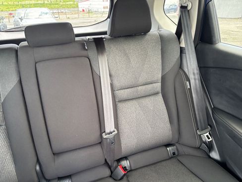 Used 2025 Nissan Rogue SV AWD/4WD image 35
