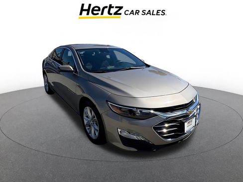Used 2024 Chevrolet Malibu LT image 1