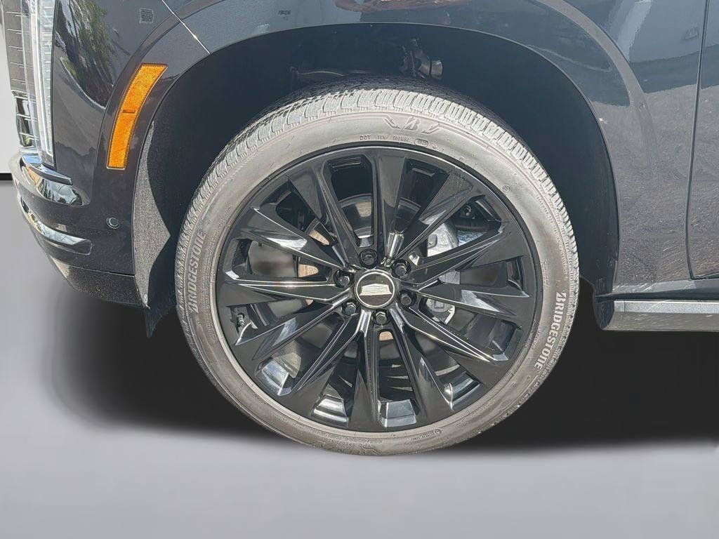 Used 2026 Cadillac Escalade Platinum Sport w/ LPO, ONYX Package AWD/4WD image 45
