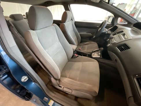 Used 2010 Honda Civic LX image 22