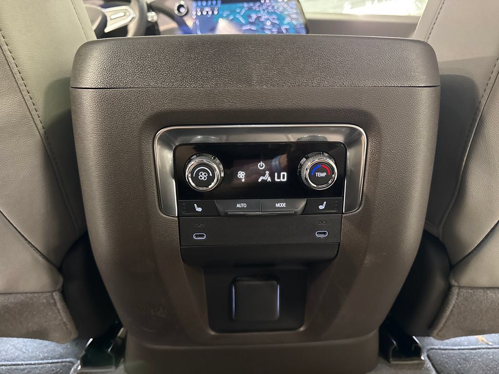 New 2026 Chevrolet Tahoe Z71 w/ Z71 Off-Road Package AWD/4WD image 45