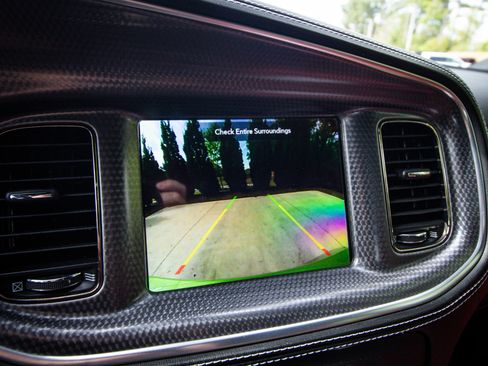 Used 2023 Dodge Charger SRT Hellcat w/ Harman/Kardon Audio Group image 26