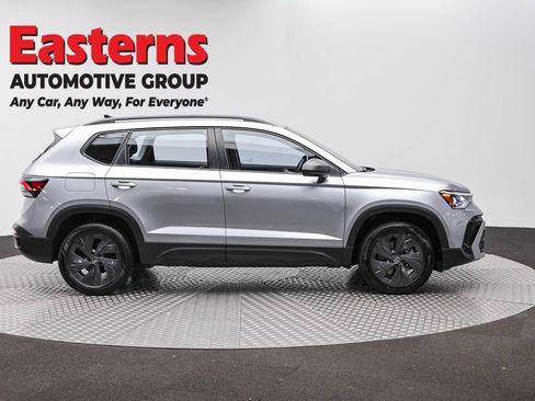 Used 2025 Volkswagen Taos S FWD image 4