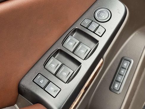 Used 2017 Chevrolet Tahoe Premier image 27