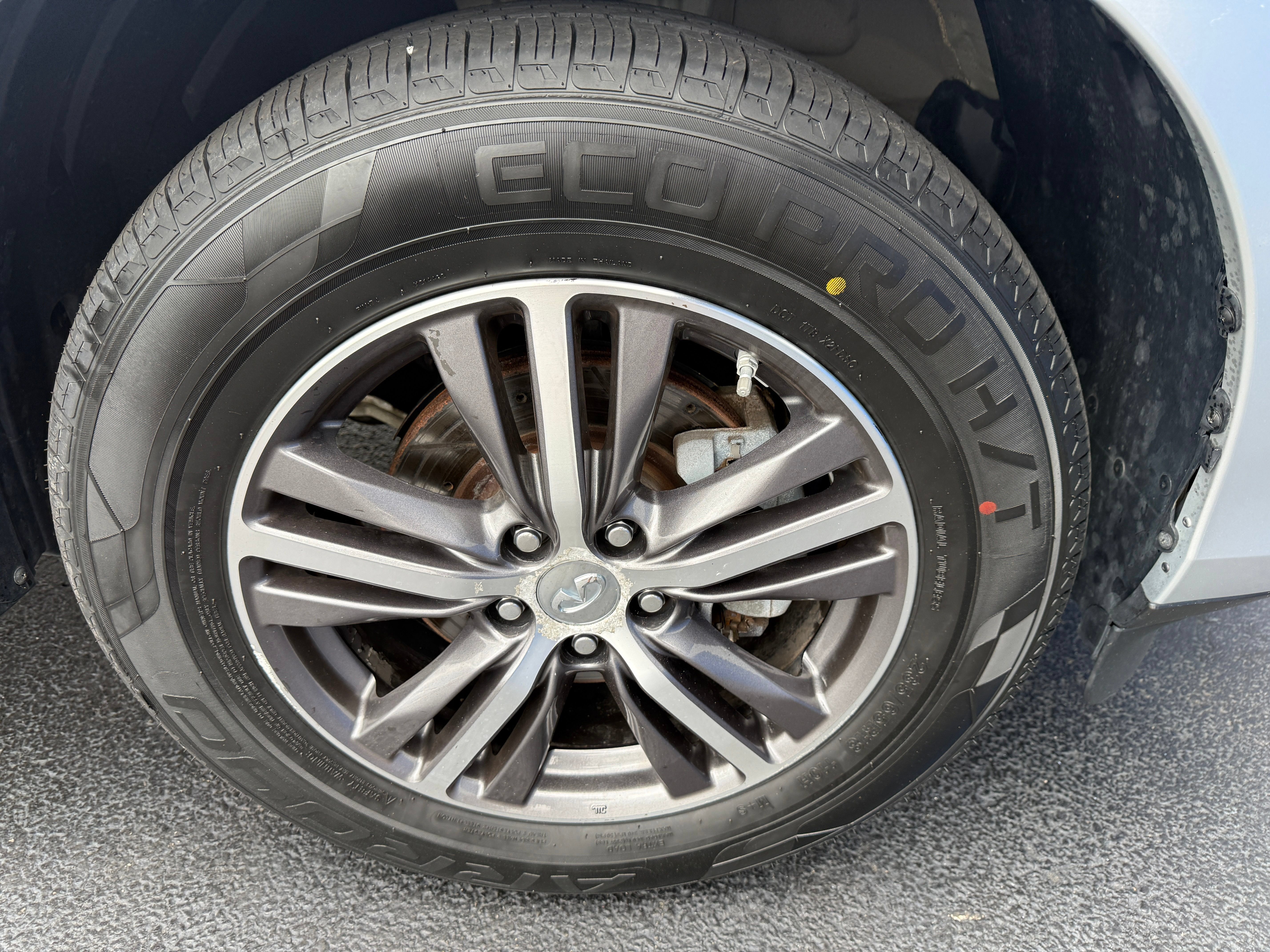 Used 2019 INFINITI QX60 Luxe w/ Essential Package AWD/4WD image 28