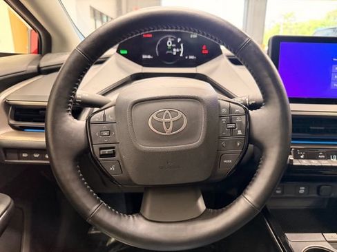 Used 2024 Toyota Prius XLE FWD image 22