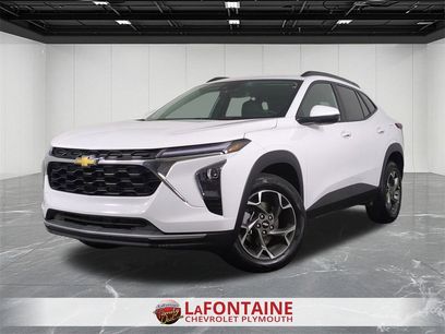 Certified 2025 Chevrolet Trax LT w/ Driver Confidence Package