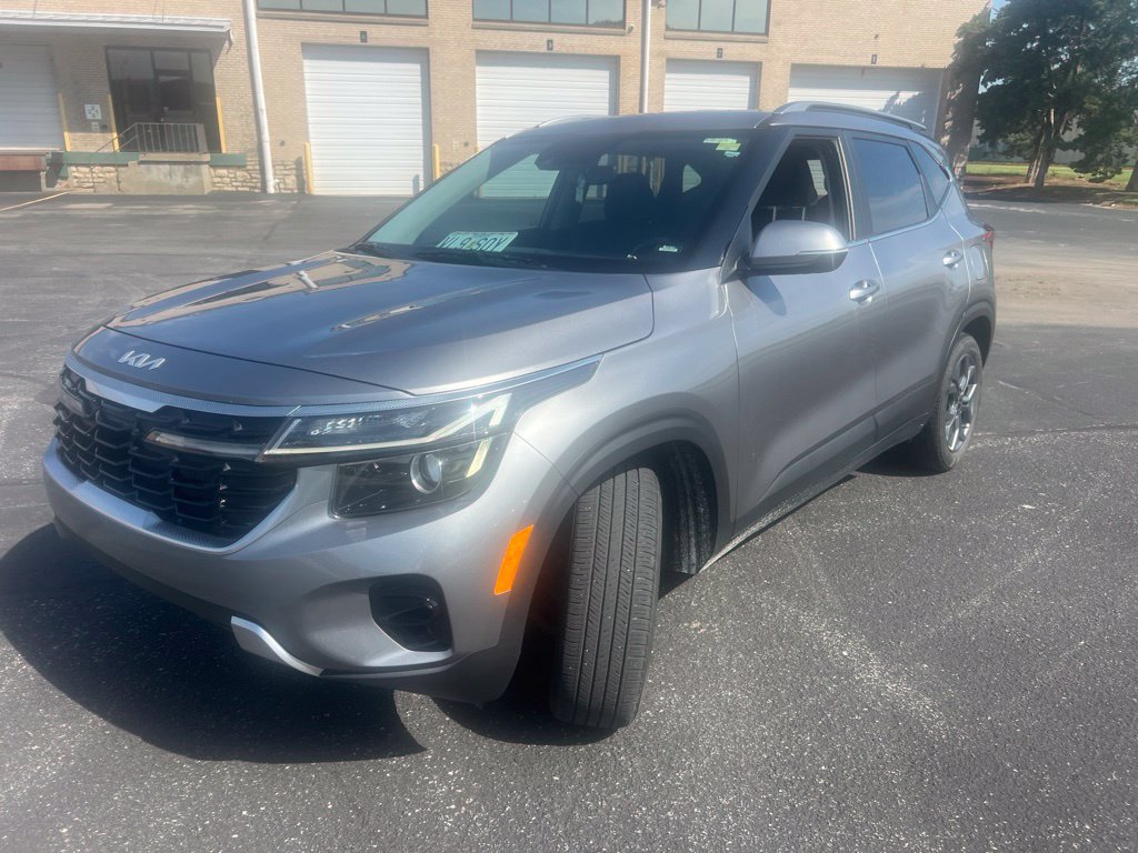 Used 2024 Kia Seltos S AWD/4WD image 7