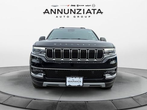 Used 2022 Jeep Wagoneer Series II w/ Premium Group I image 8