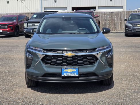 New 2026 Chevrolet Trax LS FWD image 8