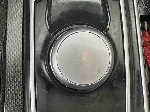 Used 2016 Chrysler 300 S RWD image 20