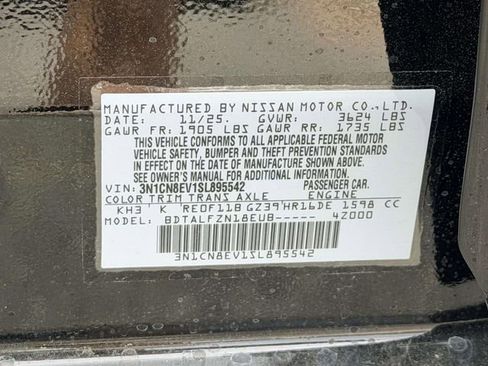 New 2025 Nissan Versa SV w/ Trunk Package FWD image 24