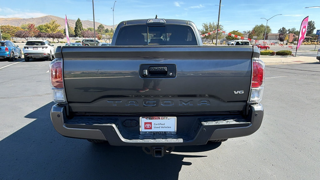 Certified 2023 Toyota Tacoma TRD Sport w/ TRD Premium Sport Package AWD/4WD image 4