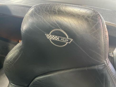 Used 1996 Chevrolet Corvette Convertible image 28