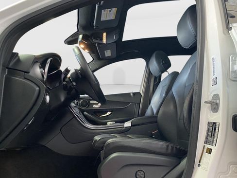 Used 2018 Mercedes-Benz GLC 300 4MATIC image 22