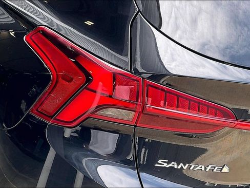 Used 2023 Hyundai Santa Fe Limited AWD/4WD image 29