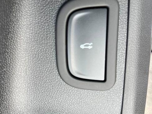 New 2026 Buick Enclave Avenir w/ Super Cruise Package FWD image 14