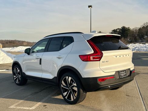 New 2026 Volvo XC40 B5 Ultra w/ Protection Package Premier AWD/4WD image 4