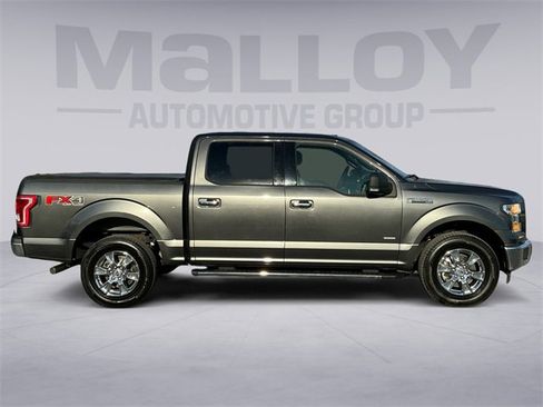 Used 2017 Ford F150 XLT w/ Equipment Group 302A Luxury image 6