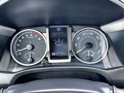 Used 2023 Toyota Tacoma SR5 AWD/4WD image 24