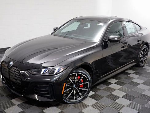 New 2026 BMW i4 xDrive40i w/ M Sport Package AWD/4WD image 2