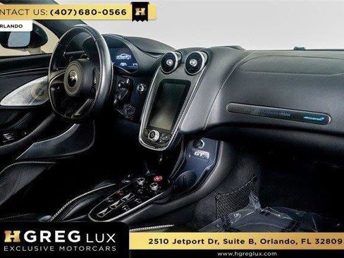 Used 2023 McLaren GT image 33