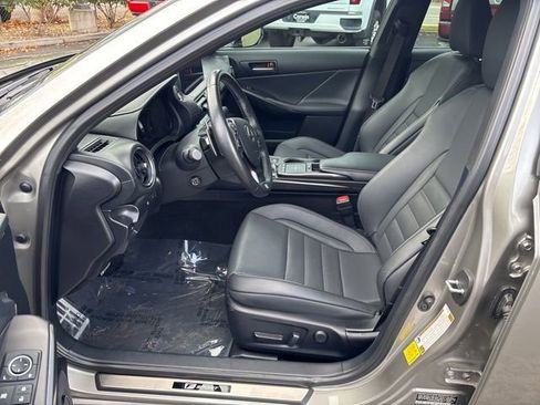 Used 2023 Lexus IS 350 F Sport image 13