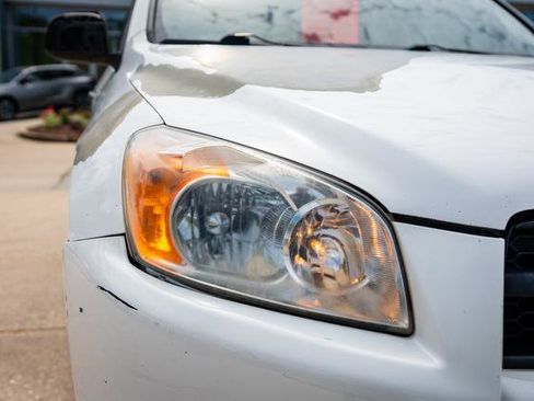 Used 2012 Toyota RAV4 FWD w/ Value Pkg image 21