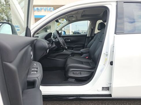 New 2026 Honda HR-V EX-L image 9