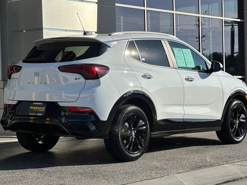 Used 2024 Buick Encore GX Sport Touring image 4