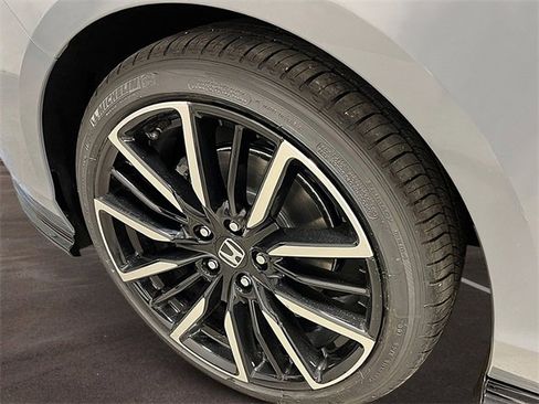 New 2025 Honda Accord Touring image 11