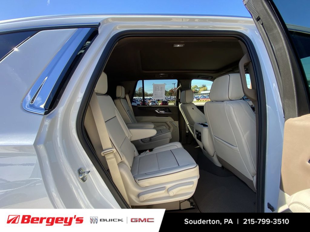 Certified 2026 GMC Yukon Denali w/ Sun & Power Step Package AWD/4WD image 24