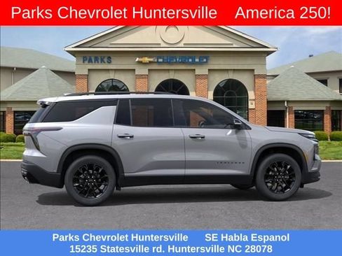 New 2026 Chevrolet Traverse LT w/ Midnight/Sport Edition FWD image 6