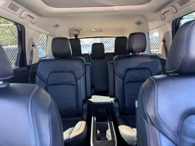 Used 2023 Nissan Pathfinder Platinum AWD/4WD image 20