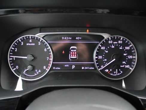 New 2025 Nissan Pathfinder SV image 12