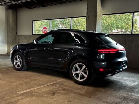 Used 2021 Porsche Macan AWD/4WD image 2