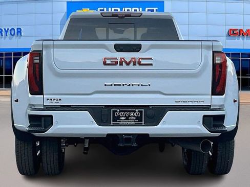 New 2026 GMC Sierra 3500 Denali w/ Denali Reserve Package AWD/4WD image 3