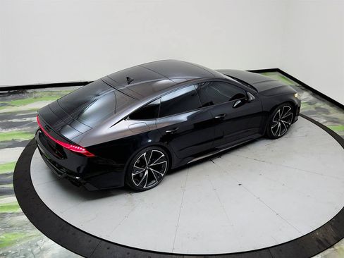 Used 2022 Audi RS 7 Sportback AWD/4WD image 35